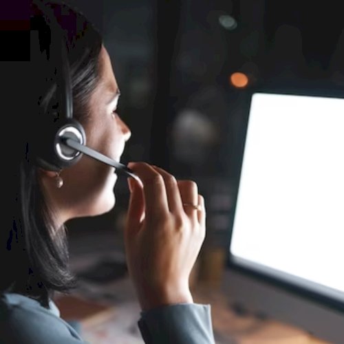 Customer Service & Helpdesk